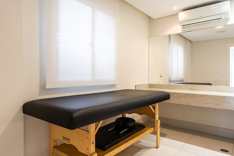 TA/2101-Faria Lima com 2Q, Piscina, 1 Vaga, AC