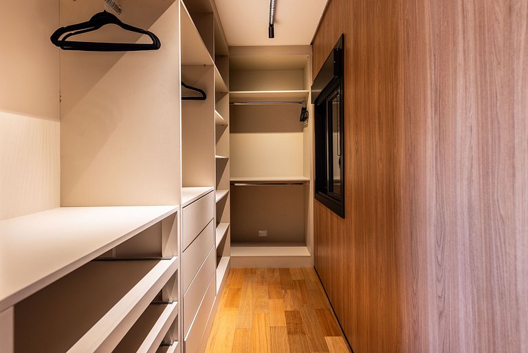 CG/144-Mansão Luxo c/ Piscina e Spa Jd Guedala