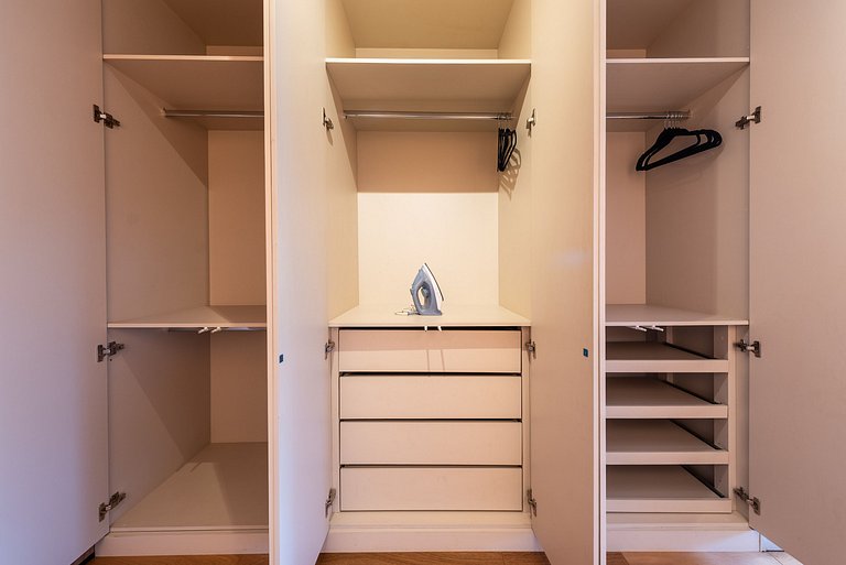 CG/144-Mansão Luxo c/ Piscina e Spa Jd Guedala