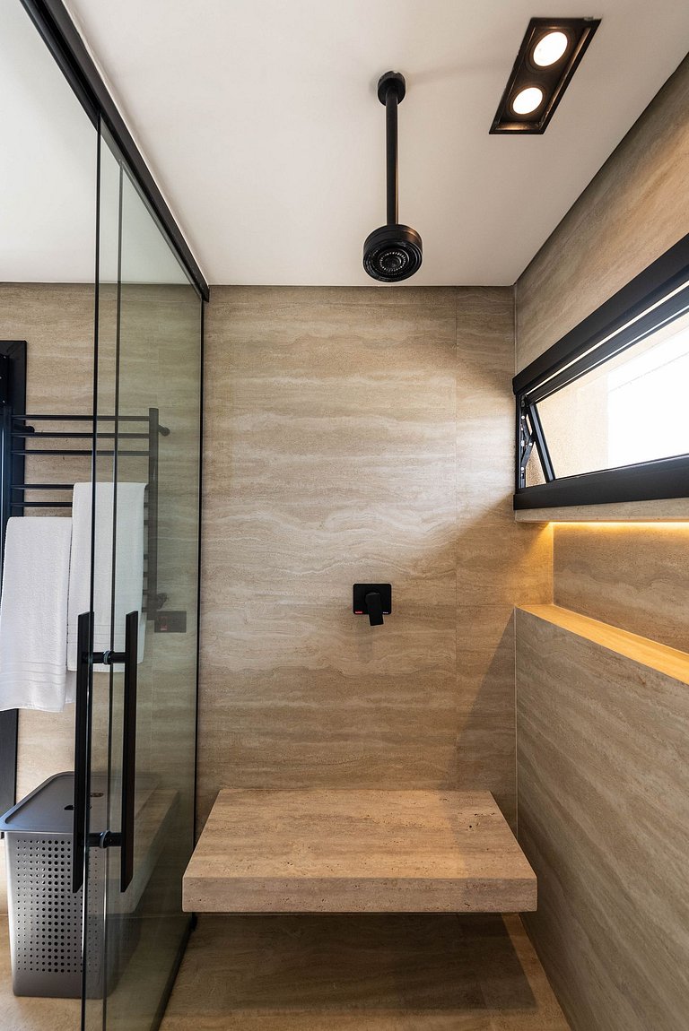 CG/144-Mansão Luxo c/ Piscina e Spa Jd Guedala