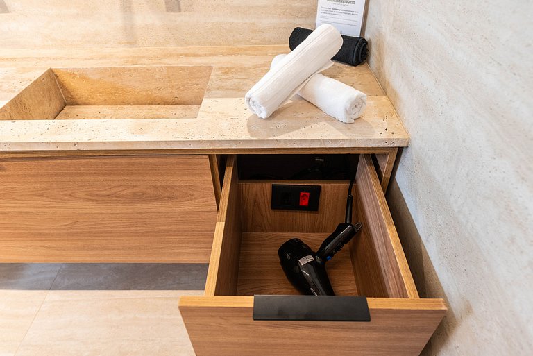 CG/144-Mansão Luxo c/ Piscina e Spa Jd Guedala