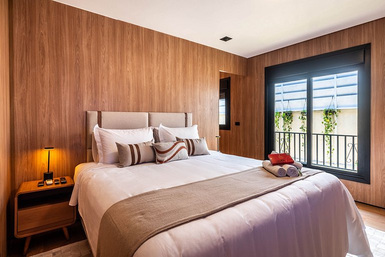 CG/144-Mansão Luxo c/ Piscina e Spa Jd Guedala