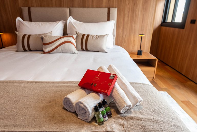 CG/144-Mansão Luxo c/ Piscina e Spa Jd Guedala