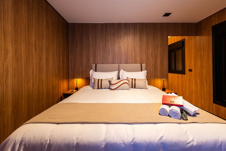 CG/144-Mansão Luxo c/ Piscina e Spa Jd Guedala