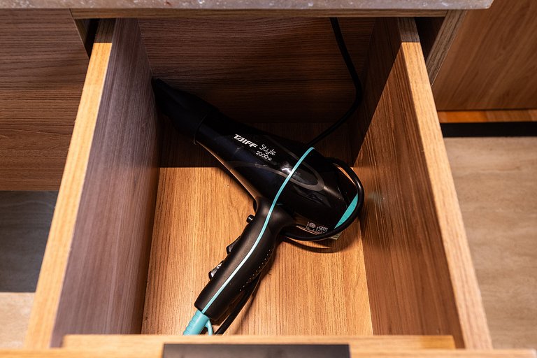 CG/144-Mansão Luxo c/ Piscina e Spa Jd Guedala