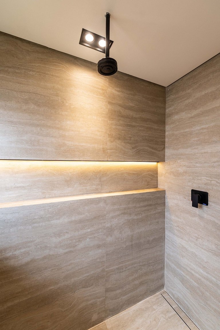 CG/144-Mansão Luxo c/ Piscina e Spa Jd Guedala