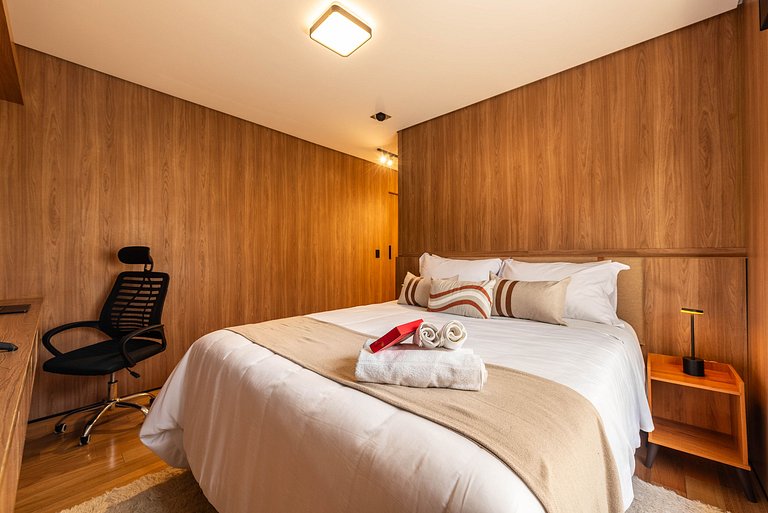 CG/144-Mansão Luxo c/ Piscina e Spa Jd Guedala