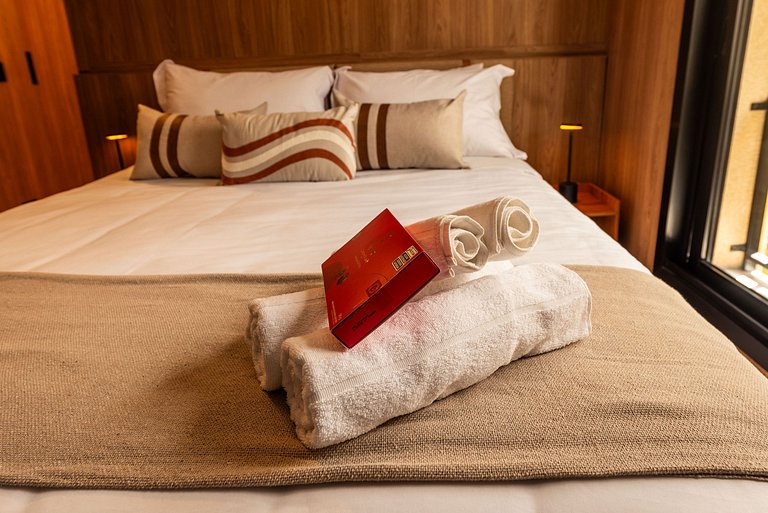 CG/144-Mansão Luxo c/ Piscina e Spa Jd Guedala