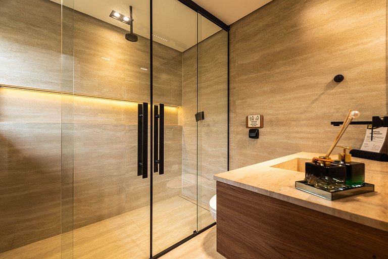 CG/144-Mansão Luxo c/ Piscina e Spa Jd Guedala