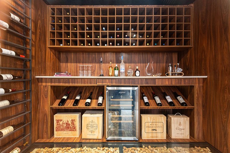 CG/144-Mansão Luxo c/ Piscina e Spa Jd Guedala