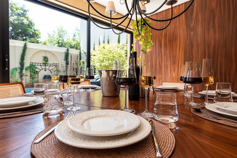 CG/144-Mansão Luxo c/ Piscina e Spa Jd Guedala