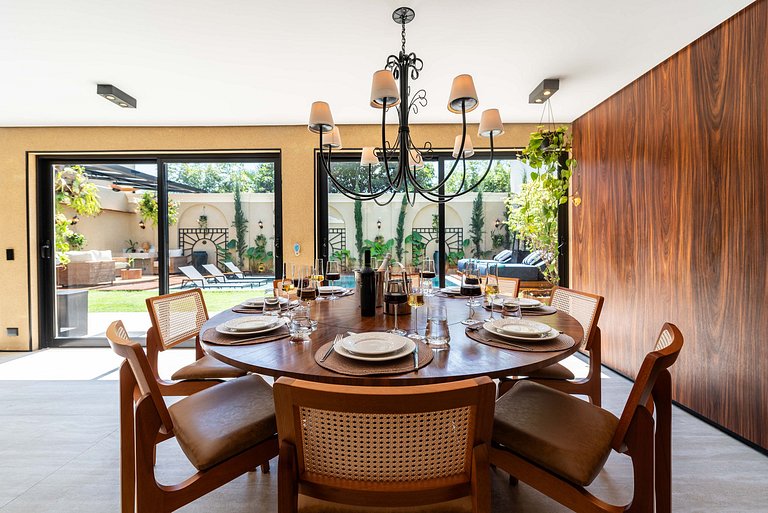 CG/144-Mansão Luxo c/ Piscina e Spa Jd Guedala