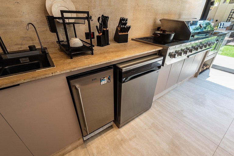 CG/144-Mansão Luxo c/ Piscina e Spa Jd Guedala