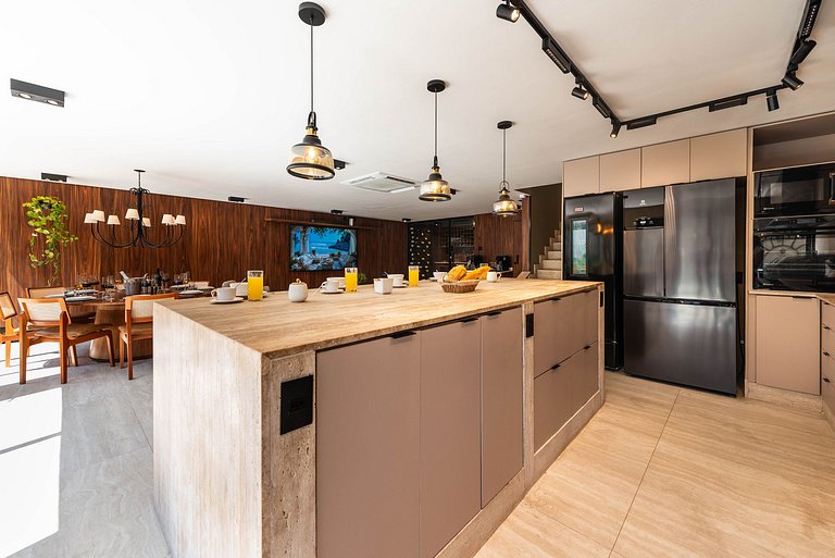 CG/144-Mansão Luxo c/ Piscina e Spa Jd Guedala