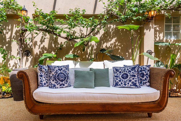 CG/144-Mansão Luxo c/ Piscina e Spa Jd Guedala