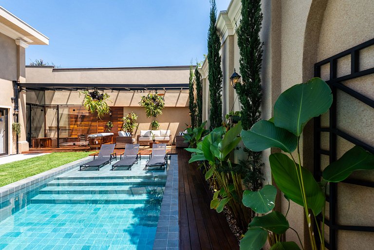 CG/144-Mansão Luxo c/ Piscina e Spa Jd Guedala