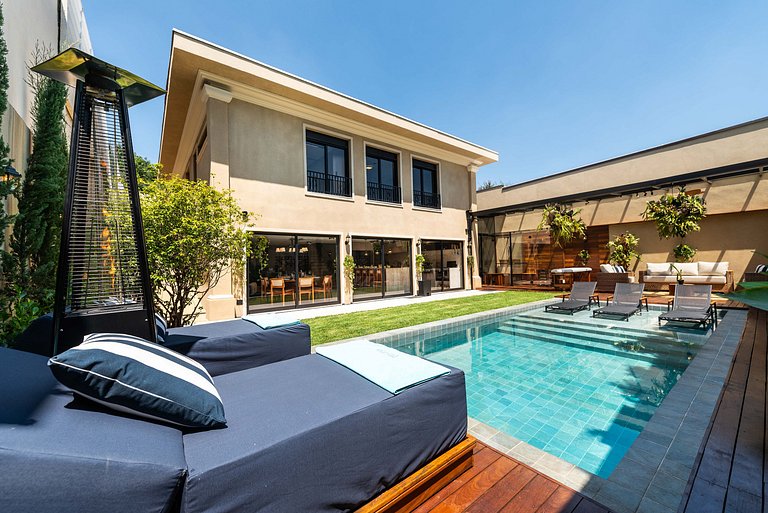 CG/144-Mansão Luxo c/ Piscina e Spa Jd Guedala