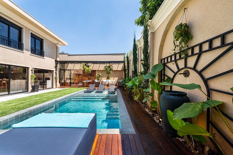 CG/144-Mansão Luxo c/ Piscina e Spa Jd Guedala