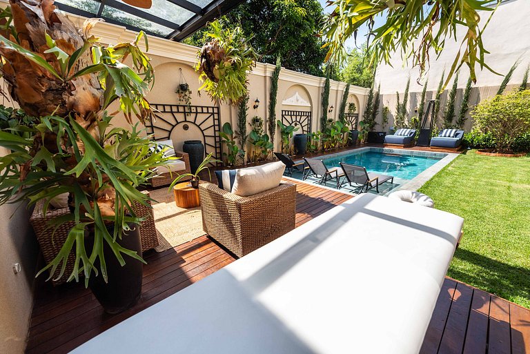 CG/144-Mansão Luxo c/ Piscina e Spa Jd Guedala