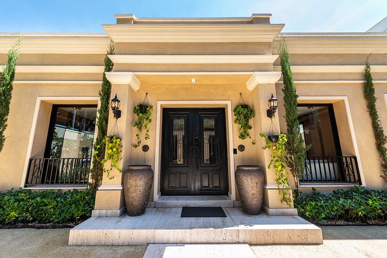 CG/144-Mansão Luxo c/ Piscina e Spa Jd Guedala