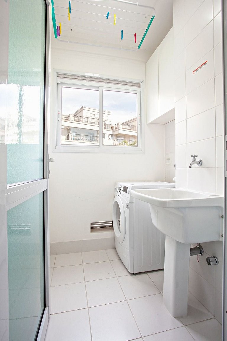 M2/207-Apto ao lado do Albert Einstein e MorumBIS