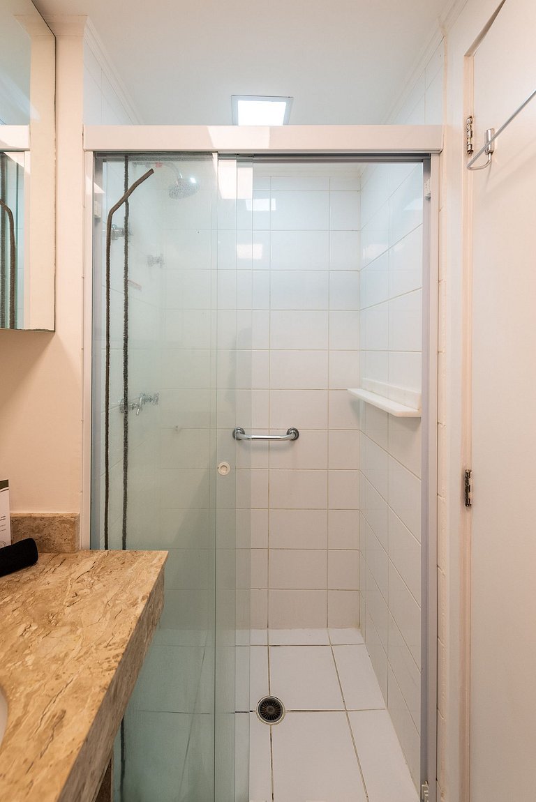 M4/101-Apartamento MorumBIS e Albert Einstein