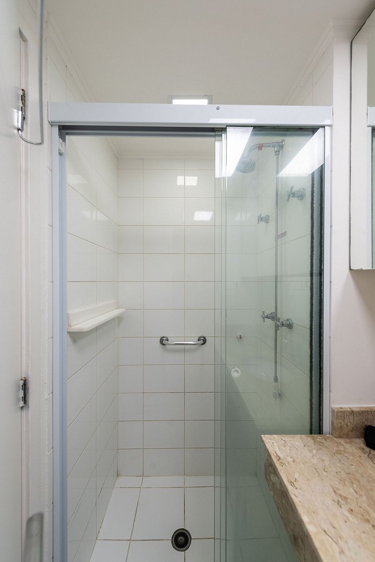 M4/101-Apartamento MorumBIS e Albert Einstein