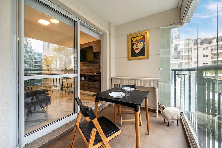 M4/101-Apartamento MorumBIS e Albert Einstein