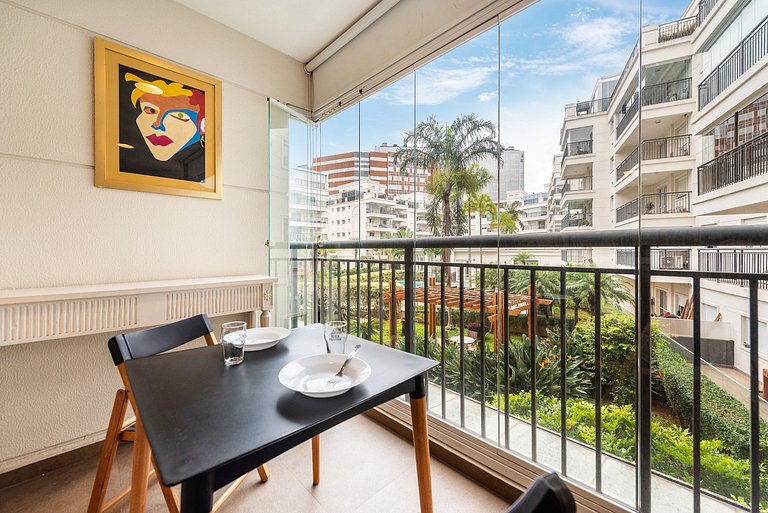 M4/101-Apartamento MorumBIS e Albert Einstein
