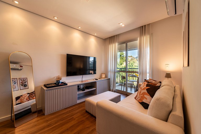 A6/404-Duplex ao lado MorumBIS Einstein c/ Jacuzzi