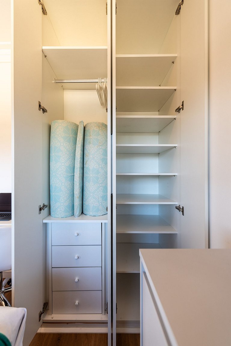 A6/404-Duplex ao lado MorumBIS Einstein c/ Jacuzzi