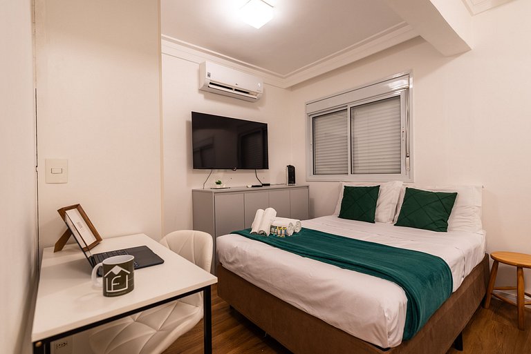 A6/404-Duplex ao lado MorumBIS Einstein c/ Jacuzzi